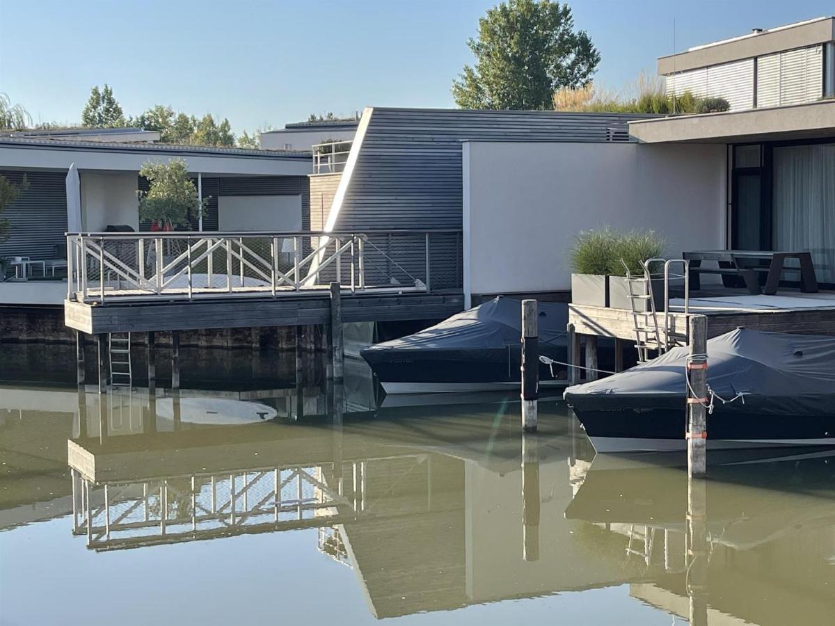 Ferienhaus Am See Neusiedl Нойзидль-ам-Зе Экстерьер фото